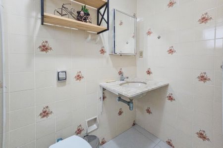 Apartamento para alugar com 67m², 3 quartos e 1 vaga Apartamento para alugar com 67m², 3 quartos e 1 vagaBanheiro
