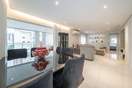 Apartamento à venda com 162m², 3 quartos e 3 vagasSala