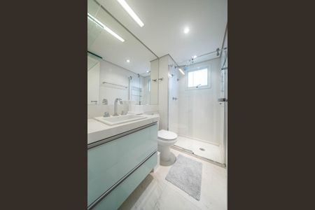 Apartamento à venda com 162m², 3 quartos e 3 vagasBanheiro da Suíte 2