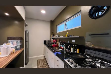 Apartamento à venda com 90m², 2 quartos e 1 vagaCozinha