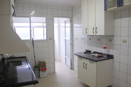 Apartamento para alugar com 75m², 2 quartos e 1 vagaCozinha