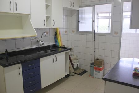 Apartamento para alugar com 75m², 2 quartos e 1 vagaCozinha