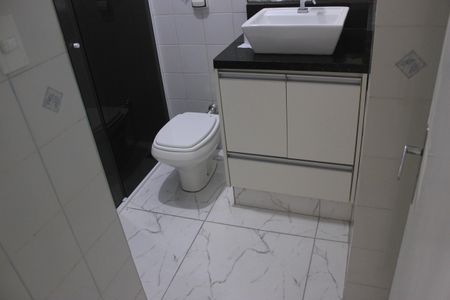 Apartamento para alugar com 75m², 2 quartos e 1 vagaBanheiro Social