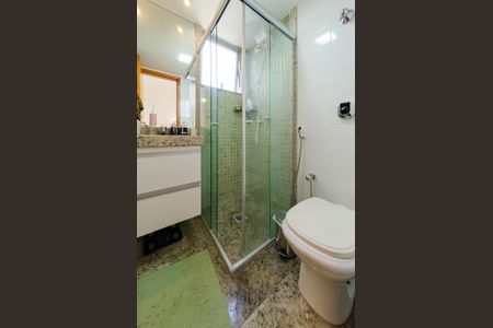 Apartamento à venda com 90m², 3 quartos e 2 vagas Apartamento à venda com 90m², 3 quartos e 2 vagasBanheiro da Suíte