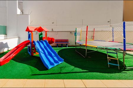 Apartamento à venda com 90m², 3 quartos e 2 vagas Apartamento à venda com 90m², 3 quartos e 2 vagasÁrea comum