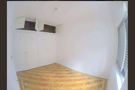 Casa à venda com 220m², 4 quartos e 4 vagasQuarto