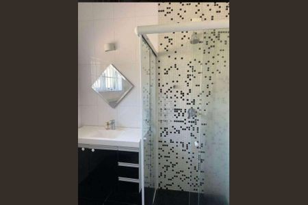 Casa à venda com 300m², 3 quartos e 2 vagasBanheiro