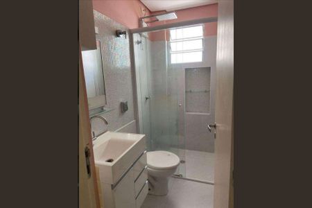 Banheiro de casa à venda com 3 quartos, 300m² em Planalto Paulista, São Paulo