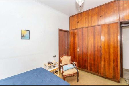 Casa à venda com 280m², 3 quartos e 3 vagas Casa à venda com 280m², 3 quartos e 3 vagasQuarto