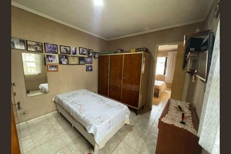 Casa à venda com 300m², 2 quartos e 2 vagasQuarto