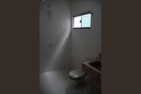 Casa à venda com 300m², 3 quartos e 2 vagasBanheiro