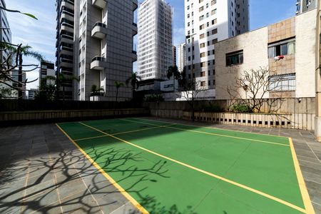 Apartamento para alugar com 260m², 3 quartos e 3 vagas Apartamento para alugar com 260m², 3 quartos e 3 vagasQuadra Esportiva