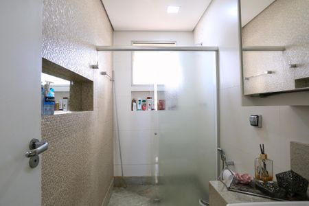 Apartamento para alugar com 260m², 4 quartos e 3 vagas Apartamento para alugar com 260m², 4 quartos e 3 vagasBanheiro