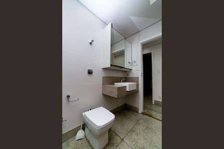 Apartamento para alugar com 260m², 3 quartos e 3 vagas Apartamento para alugar com 260m², 3 quartos e 3 vagasBanheiro Social