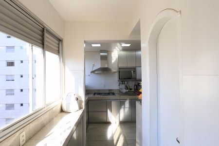 Apartamento para alugar com 260m², 4 quartos e 3 vagas Apartamento para alugar com 260m², 4 quartos e 3 vagasÁrea de Serviço