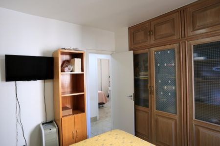 Apartamento para alugar com 260m², 4 quartos e 3 vagas Apartamento para alugar com 260m², 4 quartos e 3 vagasQuarto 2