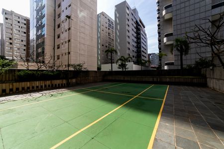 Apartamento para alugar com 260m², 3 quartos e 3 vagas Apartamento para alugar com 260m², 3 quartos e 3 vagasQuadra Esportiva