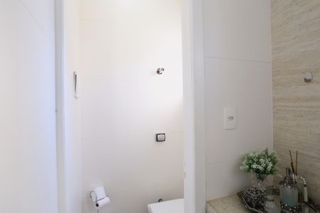 Apartamento para alugar com 260m², 4 quartos e 3 vagas Apartamento para alugar com 260m², 4 quartos e 3 vagasLavabo