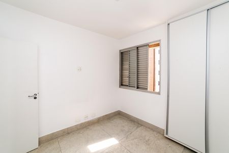 Apartamento para alugar com 260m², 3 quartos e 3 vagas Apartamento para alugar com 260m², 3 quartos e 3 vagasQuarto 3