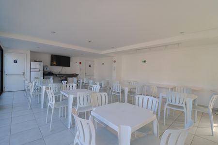 Apartamento à venda com 36m², 1 quarto e sem vagaÁrea comum - Salão de festas