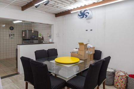 Casa à venda com 136m², 2 quartos e 2 vagas Casa à venda com 136m², 2 quartos e 2 vagasÁrea Gourmet