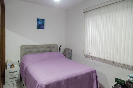 Casa à venda com 136m², 2 quartos e 2 vagas Casa à venda com 136m², 2 quartos e 2 vagasQuarto 2