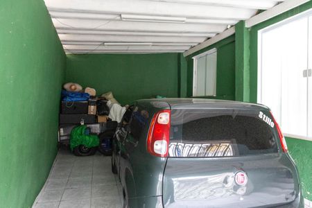 Casa à venda com 136m², 2 quartos e 2 vagas Casa à venda com 136m², 2 quartos e 2 vagasGaragem