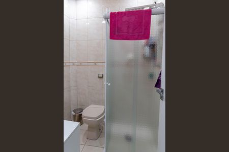 Casa à venda com 136m², 2 quartos e 2 vagas Casa à venda com 136m², 2 quartos e 2 vagasBanheiro