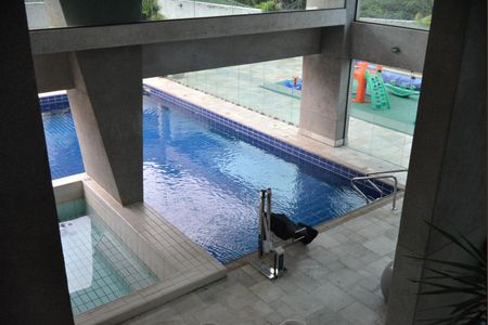 Apartamento à venda com 190m², 3 quartos e 3 vagasÁrea comum - Piscina