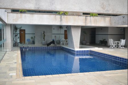 Apartamento à venda com 190m², 3 quartos e 3 vagasÁrea comum - Piscina