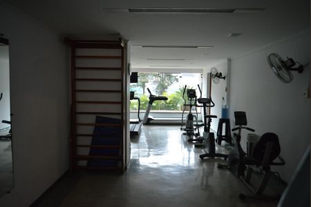 Apartamento à venda com 190m², 3 quartos e 3 vagasÁrea comum - Academia