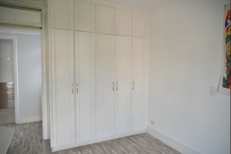 Apartamento à venda com 190m², 3 quartos e 3 vagasQuarto 2