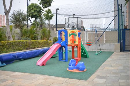 Apartamento à venda com 190m², 3 quartos e 3 vagasÁrea comum - Playground