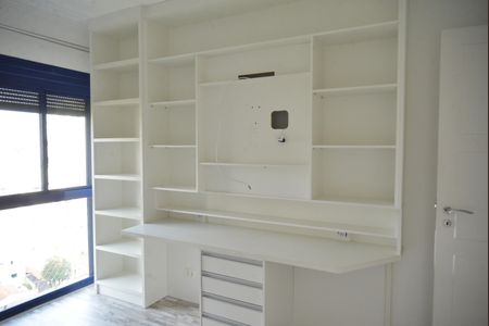 Apartamento à venda com 190m², 3 quartos e 3 vagasQuarto 2