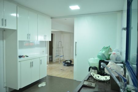 Apartamento à venda com 190m², 3 quartos e 3 vagasCozinha