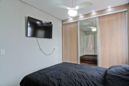 Apartamento à venda com 55m², 2 quartos e 1 vaga Apartamento à venda com 55m², 2 quartos e 1 vagaSuíte