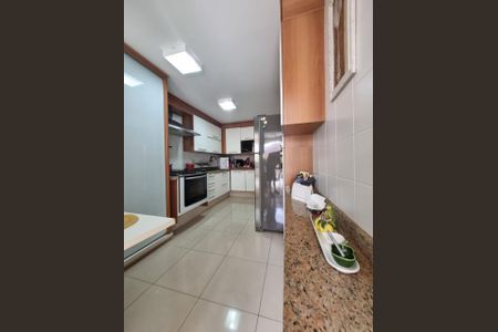 Casa à venda com 133m², 3 quartos e 2 vagas