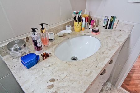 Apartamento à venda com 86m², 3 quartos e 2 vagasBanheiro da Suíte