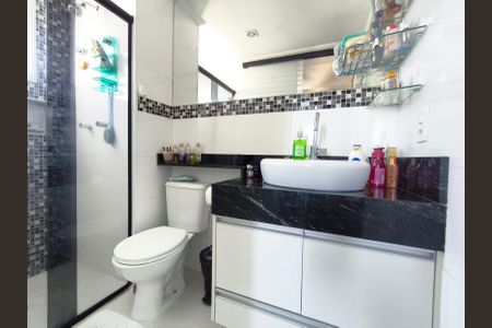 Apartamento à venda com 70m², 1 quarto e 1 vagaBanheiro da Suíte