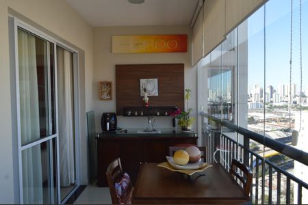 Apartamento à venda com 70m², 1 quarto e 1 vagaVaranda