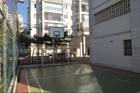 Apartamento à venda com 70m², 1 quarto e 1 vagaÁrea comum