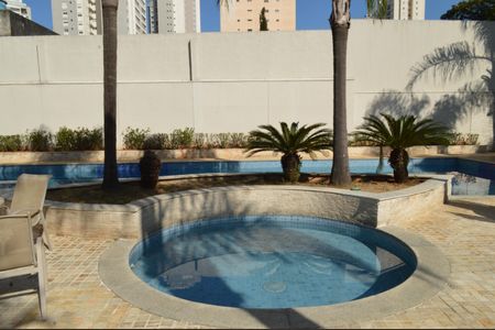 Apartamento à venda com 70m², 1 quarto e 1 vagaÁrea comum