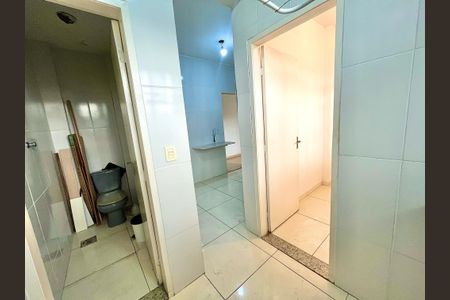 Apartamento para alugar com 70m², 2 quartos e 1 vagaBanheiro