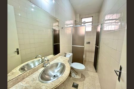 Apartamento para alugar com 70m², 2 quartos e 1 vagaBanheiro