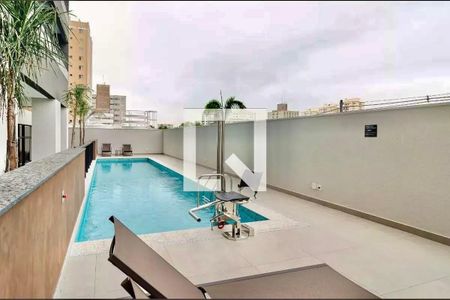 Apartamento à venda com 35m², 1 quarto e sem vaga Apartamento à venda com 35m², 1 quarto e sem vagaÁrea comum - Piscina
