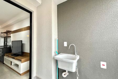 Apartamento à venda com 35m², 1 quarto e sem vaga Apartamento à venda com 35m², 1 quarto e sem vagaÁrea de Serviço