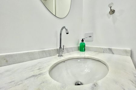 Apartamento à venda com 35m², 1 quarto e sem vaga Apartamento à venda com 35m², 1 quarto e sem vagaBanheiro da Suíte