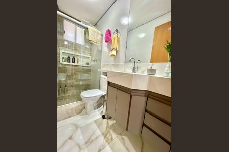 Apartamento à venda com 103m², 3 quartos e 2 vagasBanheiro Social