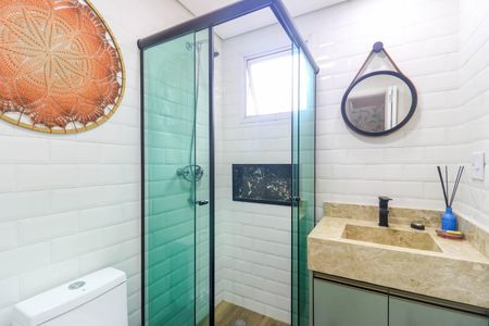 Casa de condomínio à venda com 127m², 3 quartos e 2 vagasBanheiro