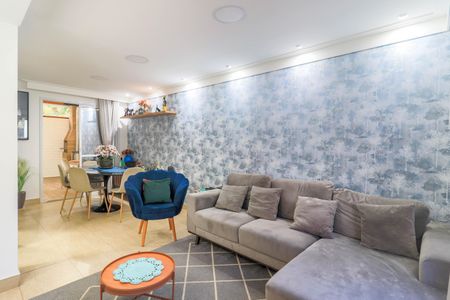 Casa de condomínio à venda com 127m², 3 quartos e 2 vagasSala